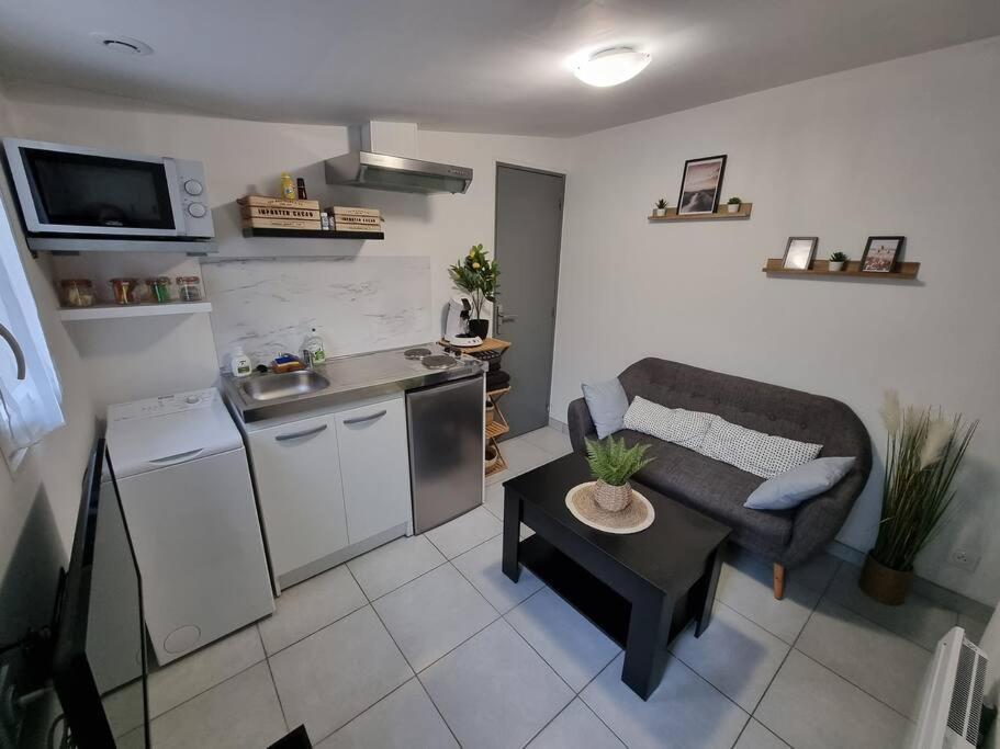 Agreable Logement / Netflix Сен-Пиер-де-Кор Екстериор снимка